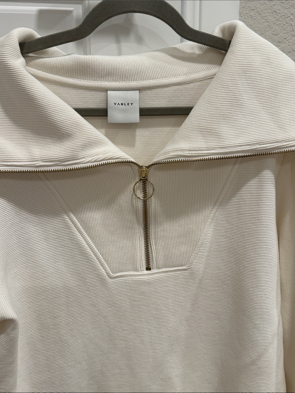 Varley Vine Half-Zip Pullover - Picture 3 of 3